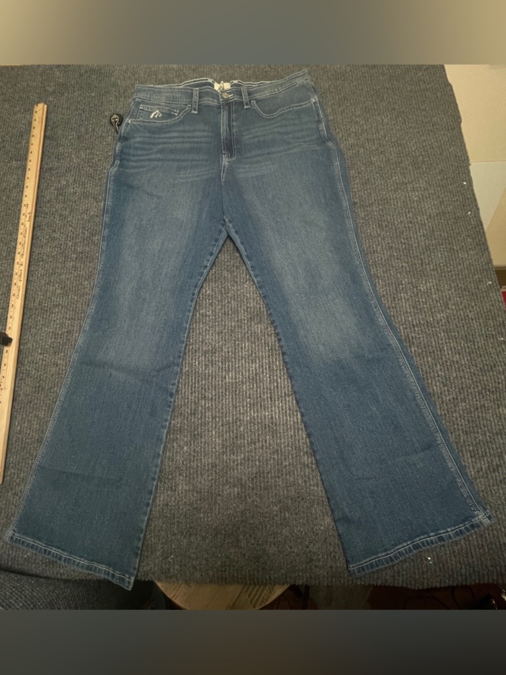 Jordache Heritage Bootcut Jeans sz 34 (36)